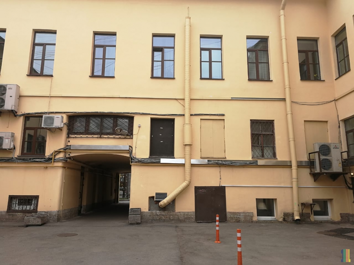 ������� ��������� 6-� �����, 21 �.�. ���