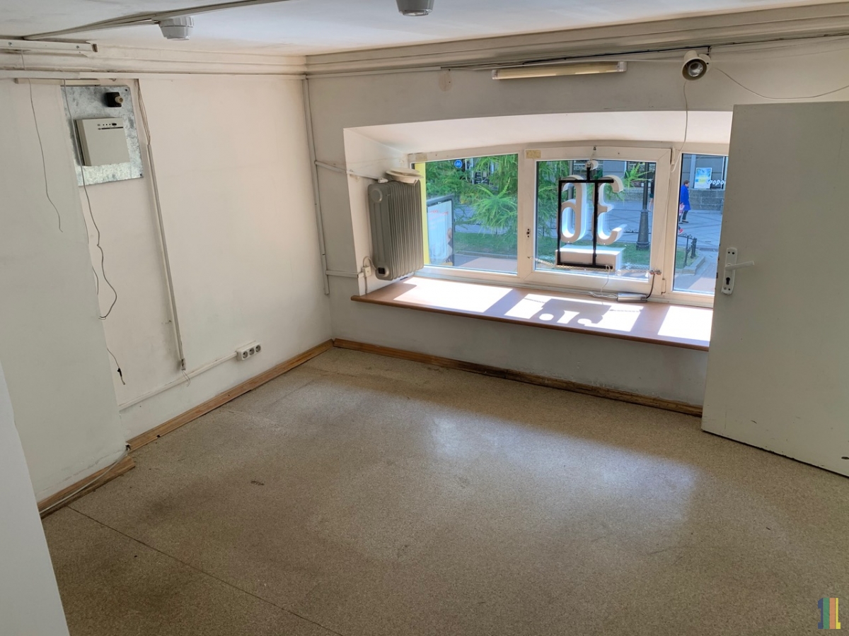 ������� ��������� 6-� �����, 21 �.�. ���