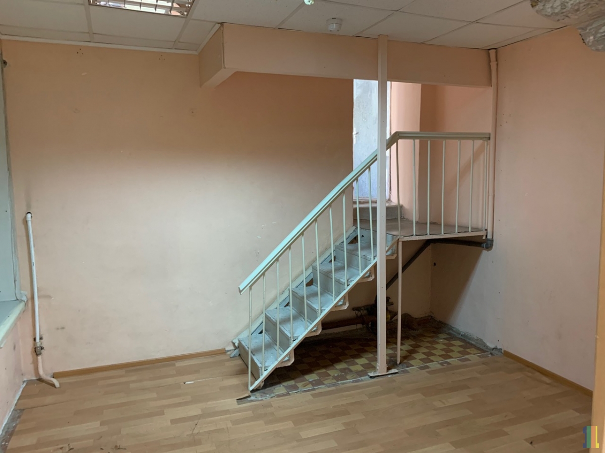 ������� ��������� 6-� �����, 21 �.�. ���