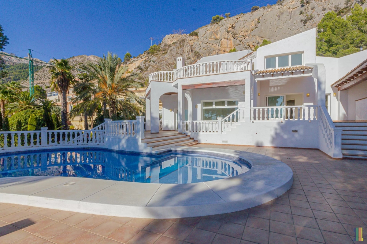 �������� ��� ���� ���� ������������ ��� � Altea Hills