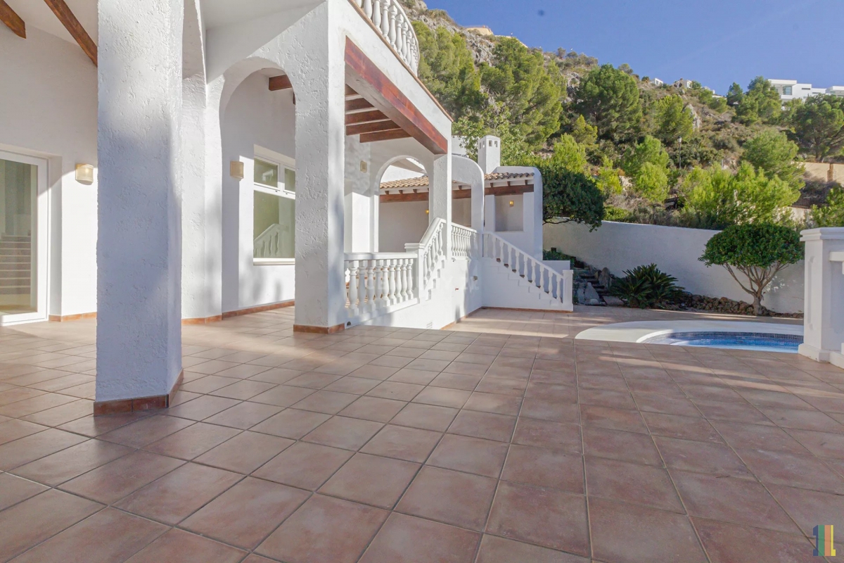 �������� ��� ���� ���� ������������ ��� � Altea Hills