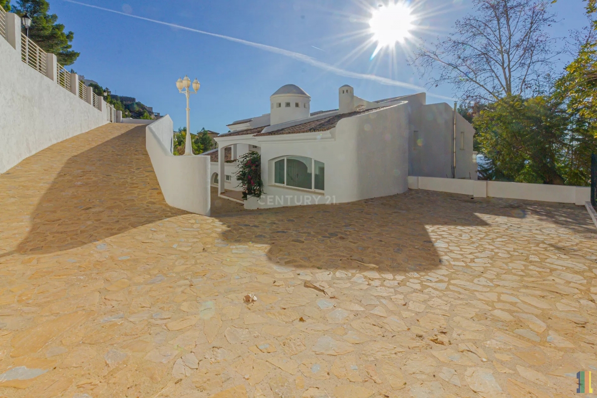 �������� ��� ���� ���� ������������ ��� � Altea Hills